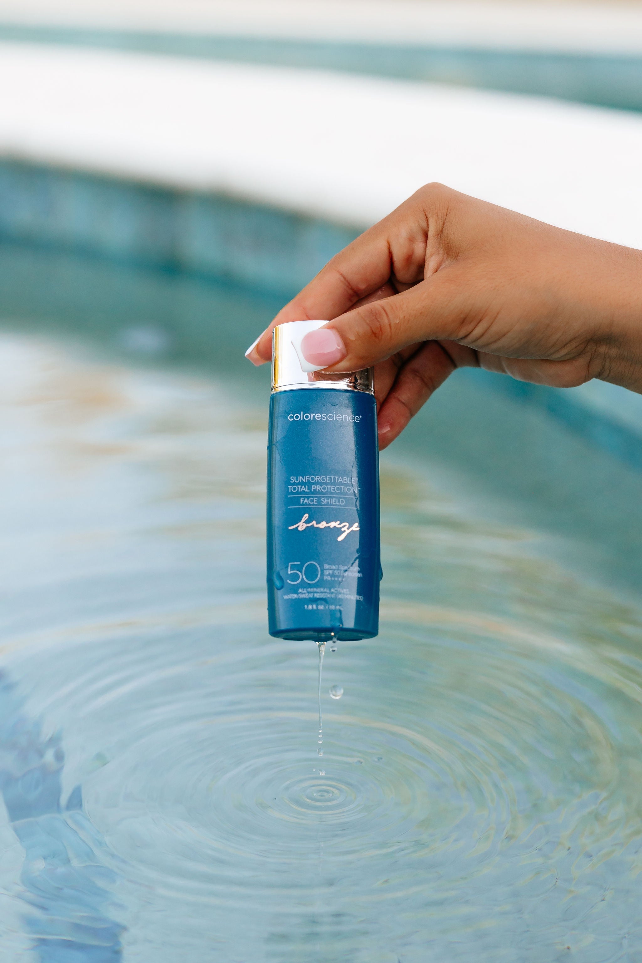 Sunforgettable Total Protection Face Shield Bronze SPF 50 ColorScience